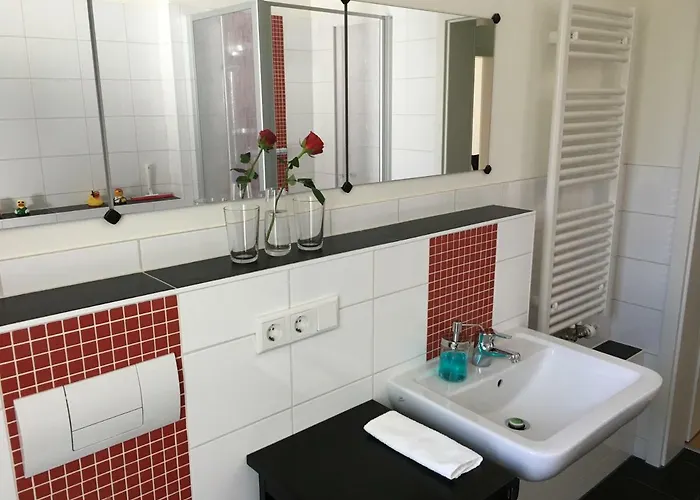 Ueber Dem Ilmpark 아파트 *