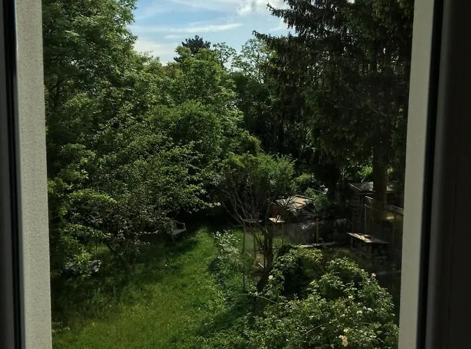 über Dem Ilmpark Apartment